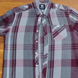 ECKO UNLIMITED MEN'S BUTTON DOWN SHIRT